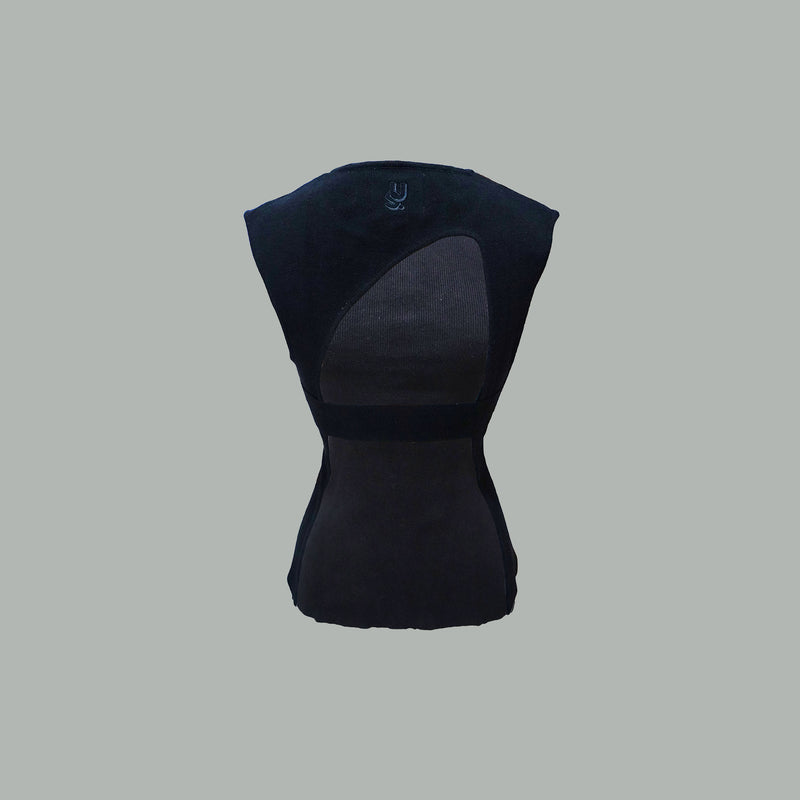 ENDLESS KNIT TOP