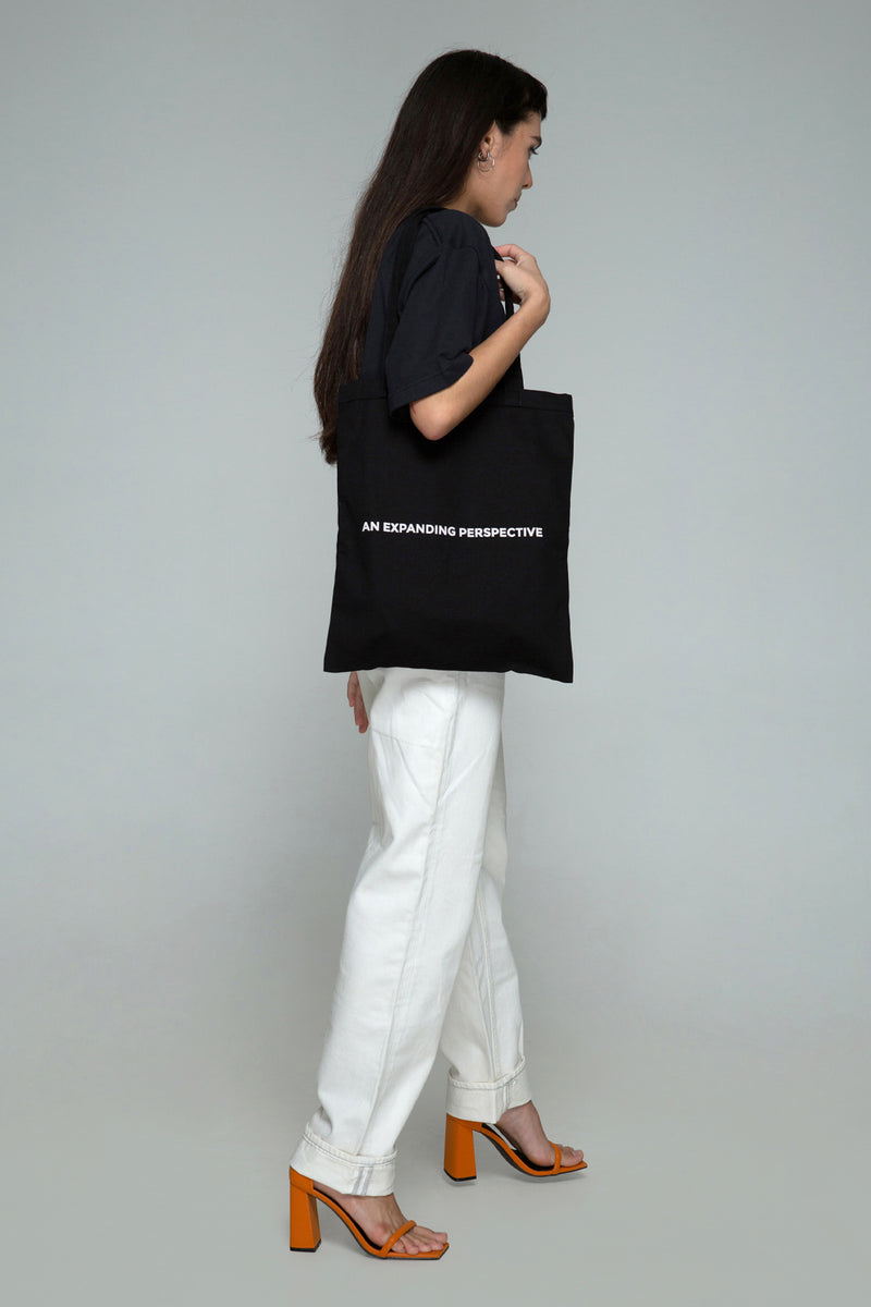 AN EXPANDING PERSPECTIVE TOTE BAG
